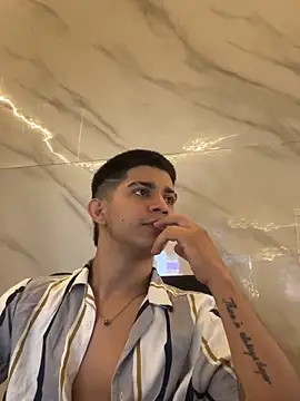 Thiago Olsen online show from February 27, 10:05 am