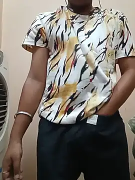chocolatesboy143 online show from May 28, 4:49 pm