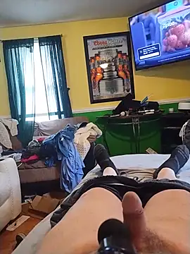 mcwire9 online show from June 14, 6:32 pm