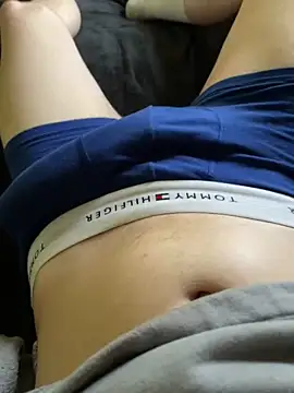 KananXL20 online show from April 11, 5:38 pm