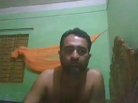 smroy93612 online show from April 6, 6:31 pm