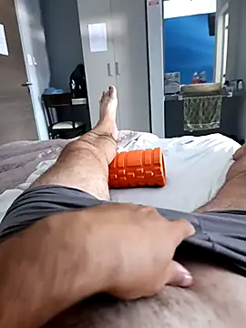 leo85rf online show from February 1, 3:33 pm