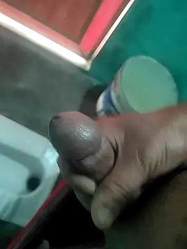 suck my tit online show from March 16, 4:52 am