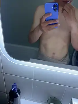 laoloooo online show from March 27, 11:16 pm