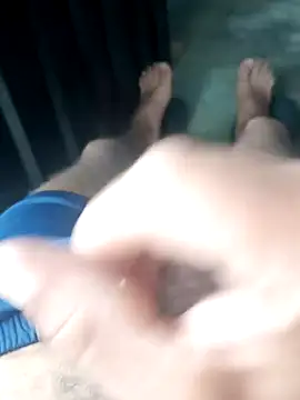 Hot Veteran 1 online show from April 14, 1:11 pm