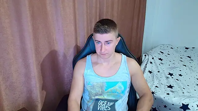 TodMusclePower9 online show from February 3, 4:32 am