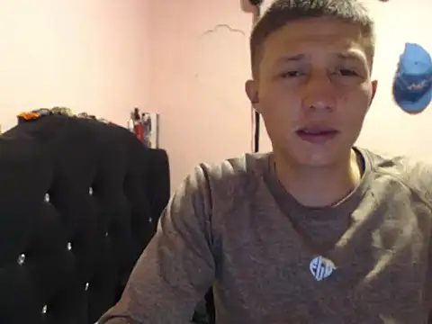 Cronos Hot 8 online show from February 9, 7:46 am