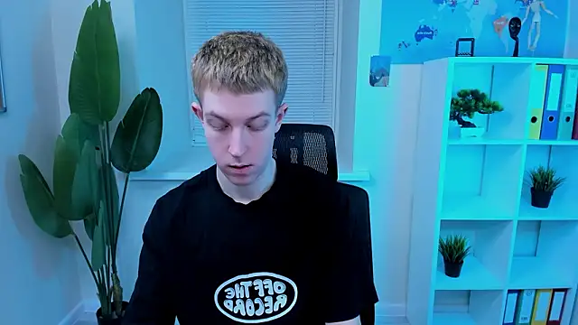 Dylan Norton online show from March 19, 10:29 am