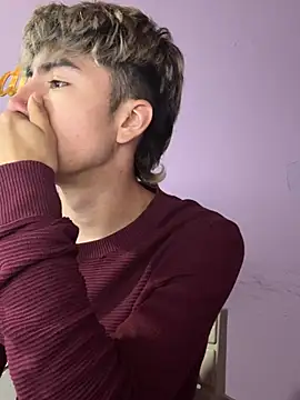 AlexanderCollman2 online show from April 11, 11:52 pm