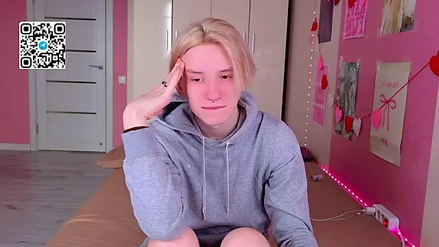 Ron Vilss online show from April 16, 4:56 am