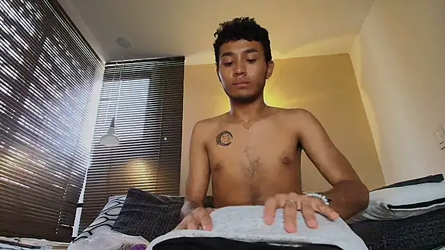 Damon Salvarote S online show from February 20, 6:53 pm