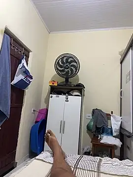 morenominas01 online show from February 16, 10:52 pm