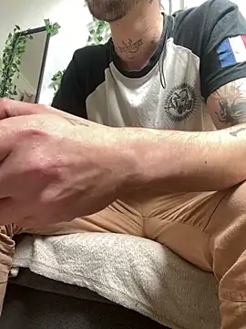 Piratee666 online show from March 12, 12:24 pm