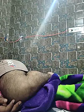 MrCurioX online show from April 3, 3:20 pm