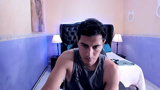 Mike Conors online show from March 20, 2:37 am