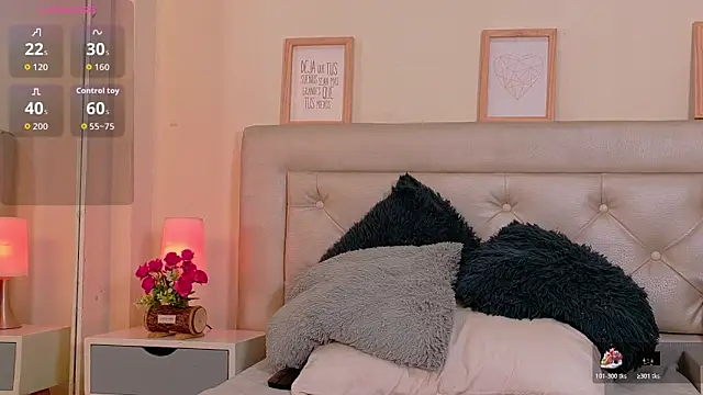 Aiden Gray online show from February 26, 8:43 pm