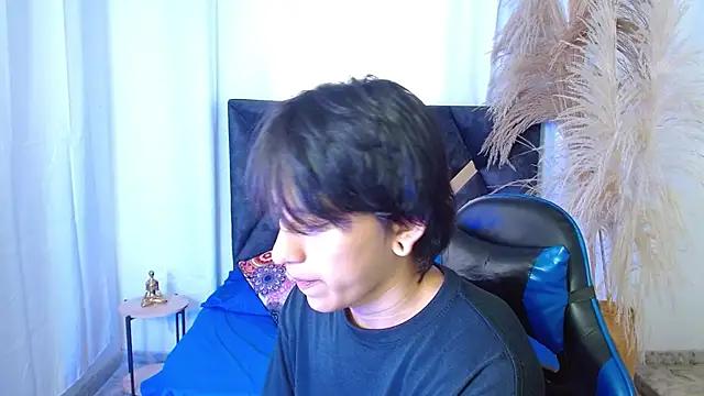 nikoo 18 online show from March 17, 1:46 pm