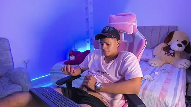 Adrian Prime  online show from April 15, 7:58 pm