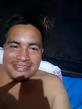 LuzSantoDeEmmanuel online show from April 8, 5:30 am