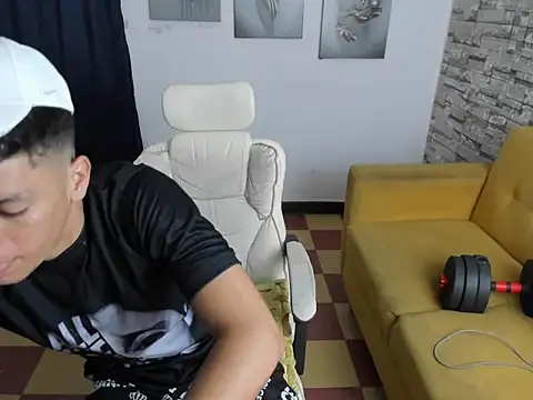 Andres sant  online show from February 13, 4:19 am