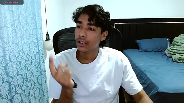 Pedestal diamant online show from April 1, 1:51 am