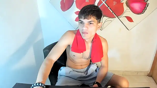 Jesshot bigcock20cm online show from May 28, 4:43 am