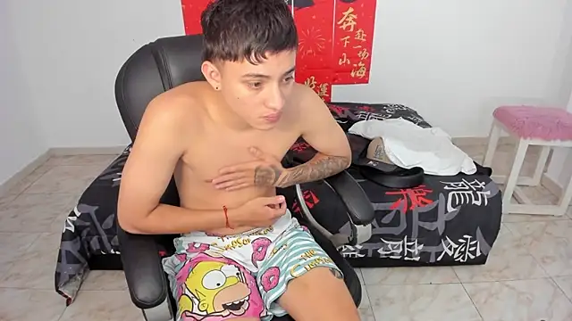 Wesleey-Boy online show from March 31, 8:32 pm