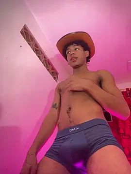 777 dmz  online show from February 24, 1:50 am