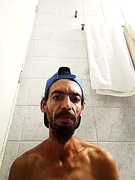 Swicth love online show from April 10, 7:43 pm