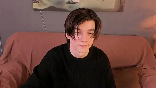 A LF online show from March 5, 6:42 am