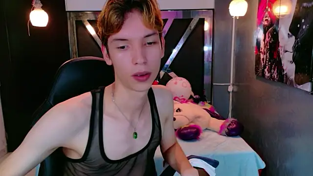 Liam Green1 online show from February 17, 1:10 pm