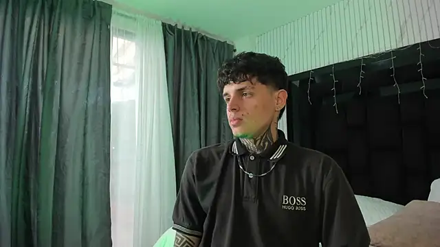 Declan-Foxx online show from April 3, 8:49 pm