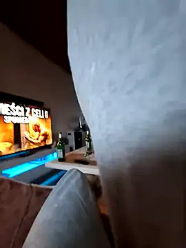 ondlaniej online show from February 8, 7:14 am