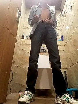 Sam03s online show from April 15, 2:17 pm