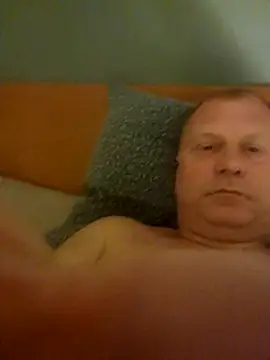 Demik71 online show from March 1, 9:47 pm