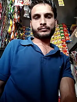 Beinghorny83 online show from April 14, 6:02 am