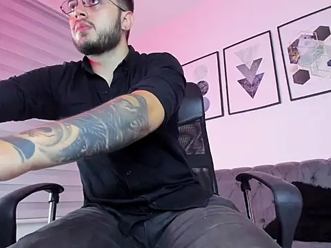 ethan grace online show from February 18, 12:47 pm