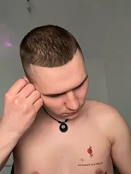 Kristina Maks online show from April 2, 2:14 pm