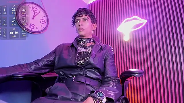 Maximoking26 online show from March 11, 1:34 am