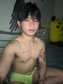 knownasreign online show from March 11, 9:38 am