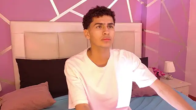 Dark Sultan online show from February 16, 9:35 pm