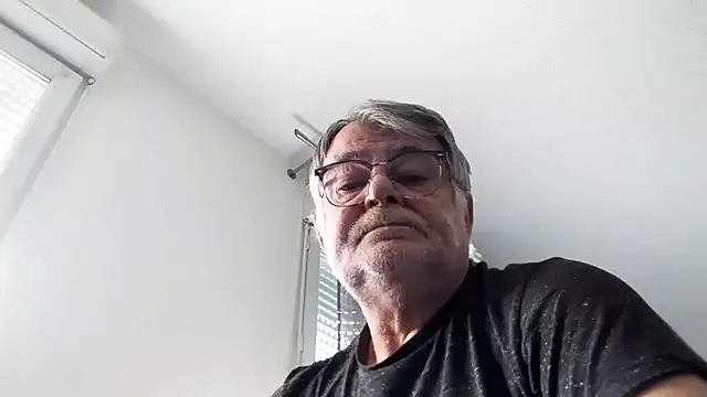 Vieux pervert online show from March 3, 8:22 am