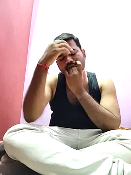 rkr1996kum online show from February 26, 5:25 pm