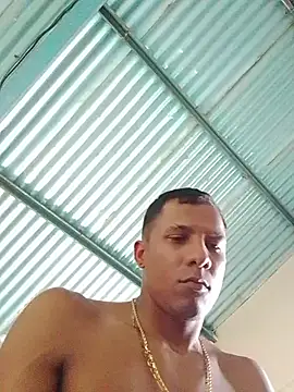 blackhot22c online show from April 17, 6:21 pm