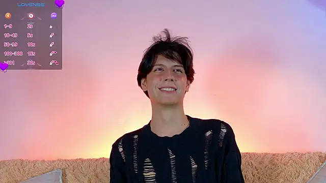 lui x dust online show from March 21, 10:36 pm