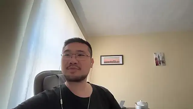 jasonryu2025 online show from April 2, 3:42 pm