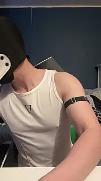 Jason S223 online show from April 3, 9:17 am