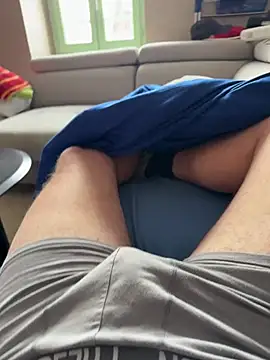 foudesexe23 online show from March 10, 1:17 pm