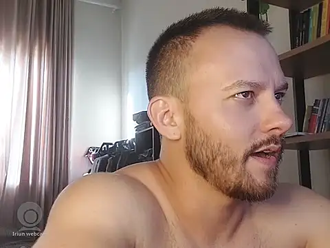 amanteloiro online show from March 16, 7:51 pm