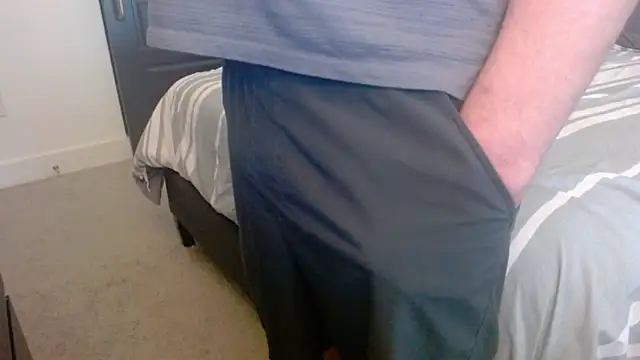 BlameItOnJunior online show from April 8, 7:22 pm